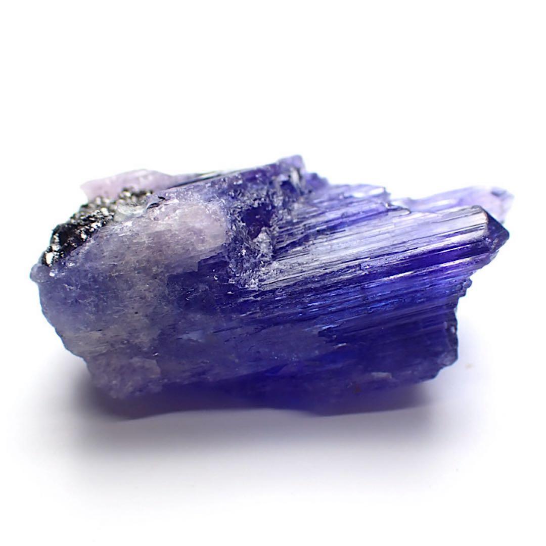 タンザニア/メレラニ産】タンザナイト - メルカリ