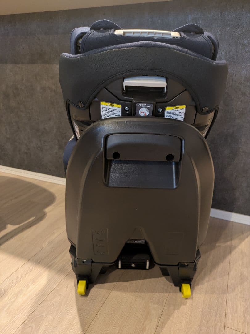 送料無料Apricaディアターンプラス ISOFIX ABチャイルドシート回転式