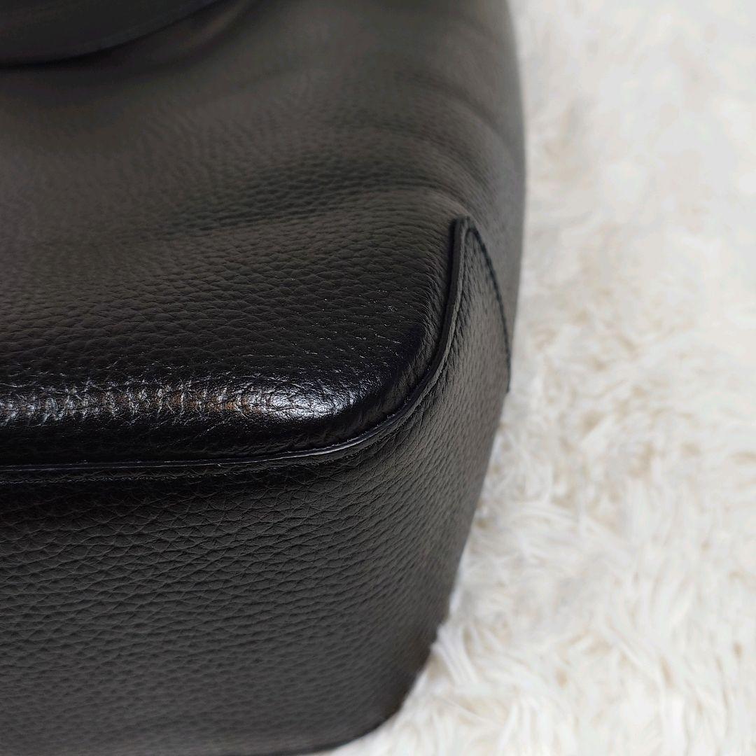 ペッレ モルビダ 2way レザー ビジネストートバッグ　ビジネスバッグ　A4