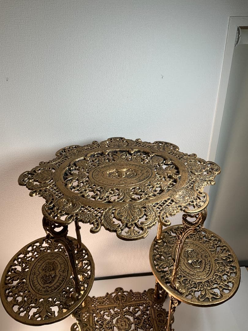 イタリア製 Demain 象嵌トレー2枚 象嵌花柄 木製 ゴールド手付