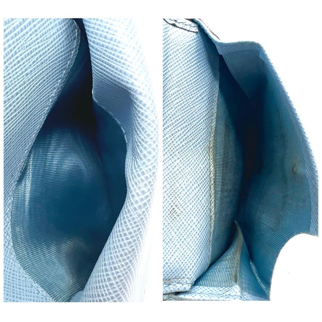 美品/現行✨プラダ 二つ折り財布 三角ロゴ レザー RFID ライトブルー