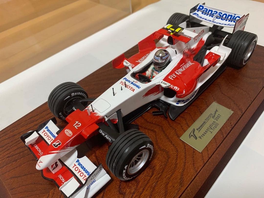 1/18 F1 パナソニックトヨタレーシング　ヤルノ トゥルーリ