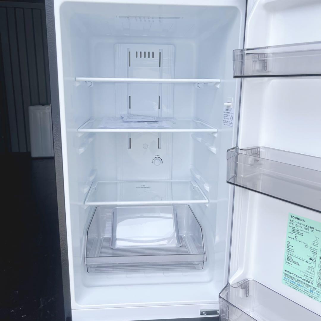 取付無料！高性能東芝スタイリッシュブラック大きめ冷蔵庫！洗濯機