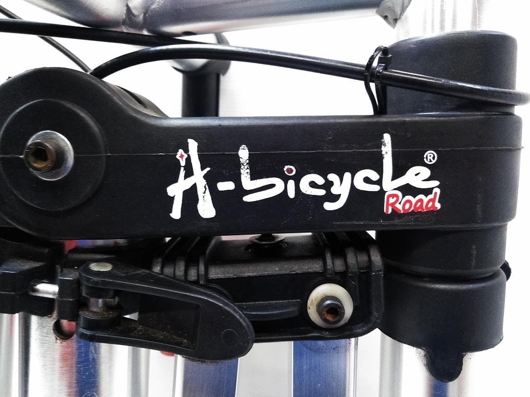 A-bicycLe Road 超軽量 折り畳み自転車 8インチ チューブレス △