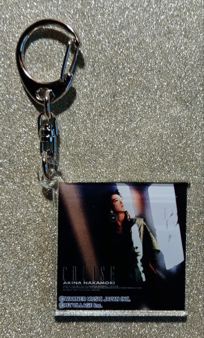 新品未使用】中森明菜写真展大阪会場限定品 ジャケットアクリル