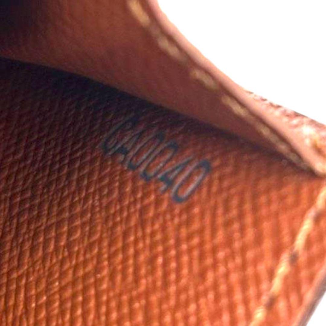 極美品　ルイヴィトン ポルト 円 3 カルトクレディ モノグラム 長財布　279