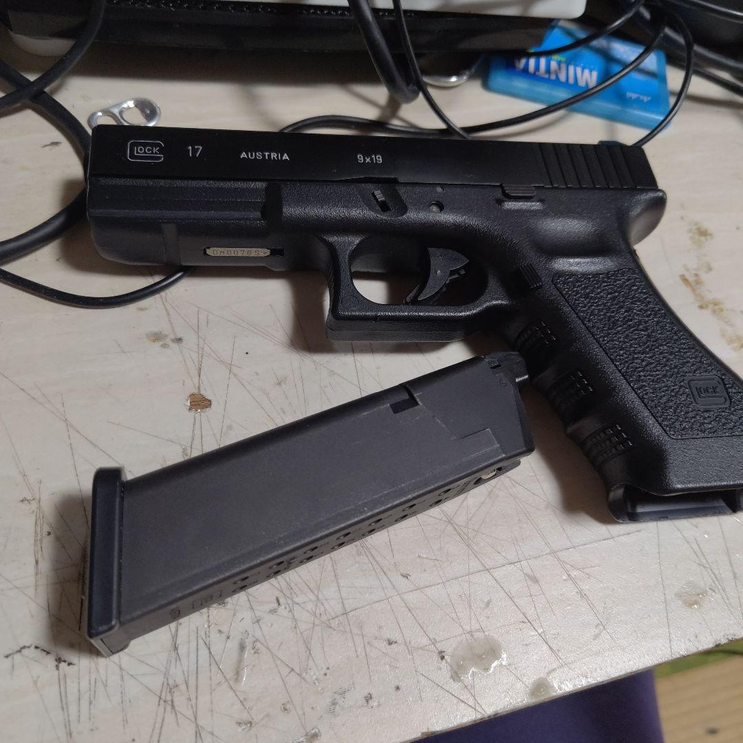 東京マルイ GLOCK17 アルミバレル　3rd ガスガン　ナイトサイト付き