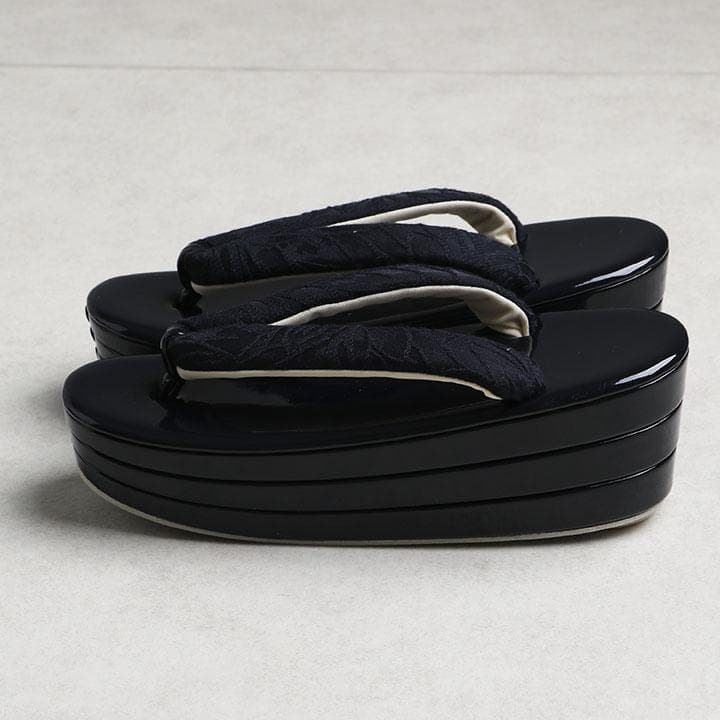 【新品】振袖用 草履バッグセット　ジャガード織り　黒　草履24cm