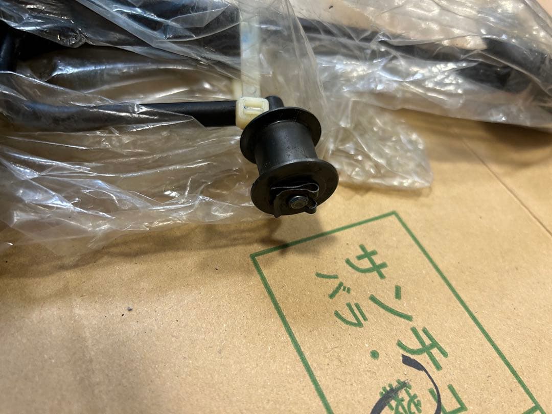 空冷ビートル 右ハンドル用ペダル ペダルラバー付 '68~ON 純正品