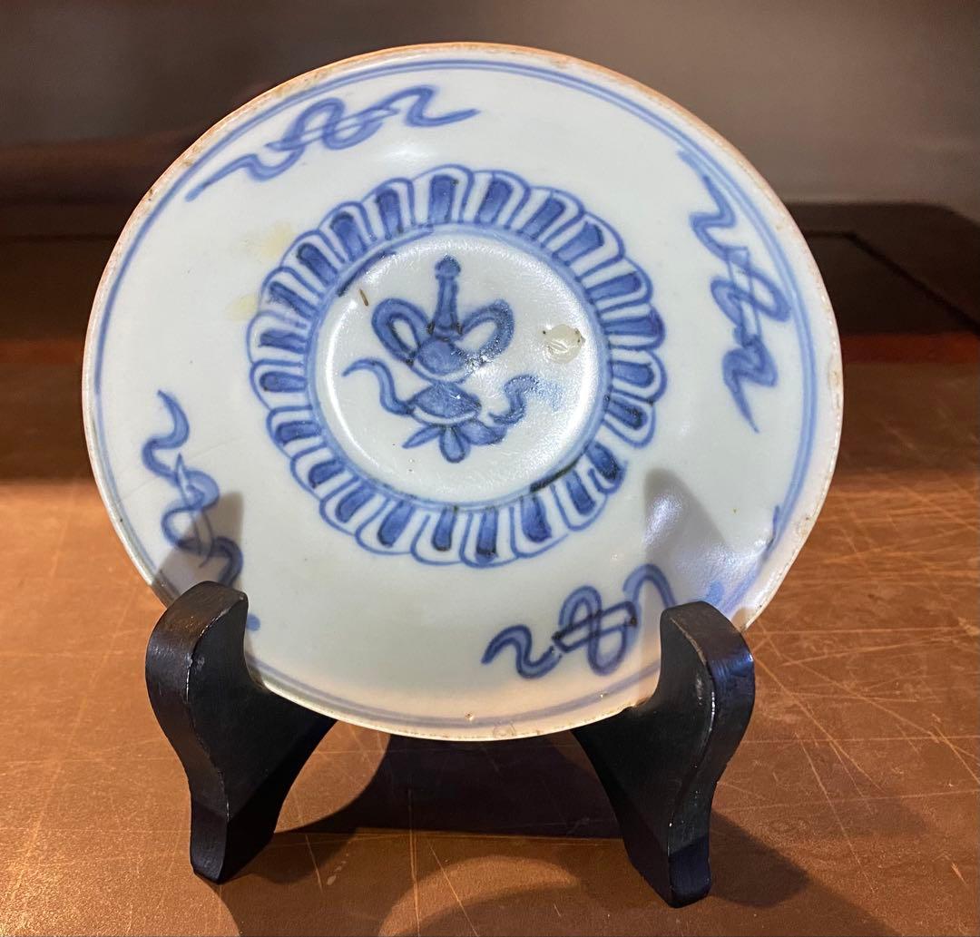 中国汕頭・スワトウ染付絵皿 鑑賞台付 沈船品・ヴィンテージ レア