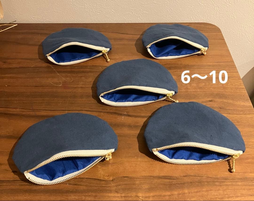 奈々さま専用☺︎ 刺繍　ファスナーポーチ　ハンドメイド　お薬ポーチ　手刺繍