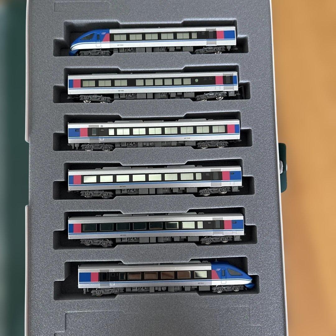 【新同】KATO 10-1693 智頭急行HOT7000系スーパーはくと6両18