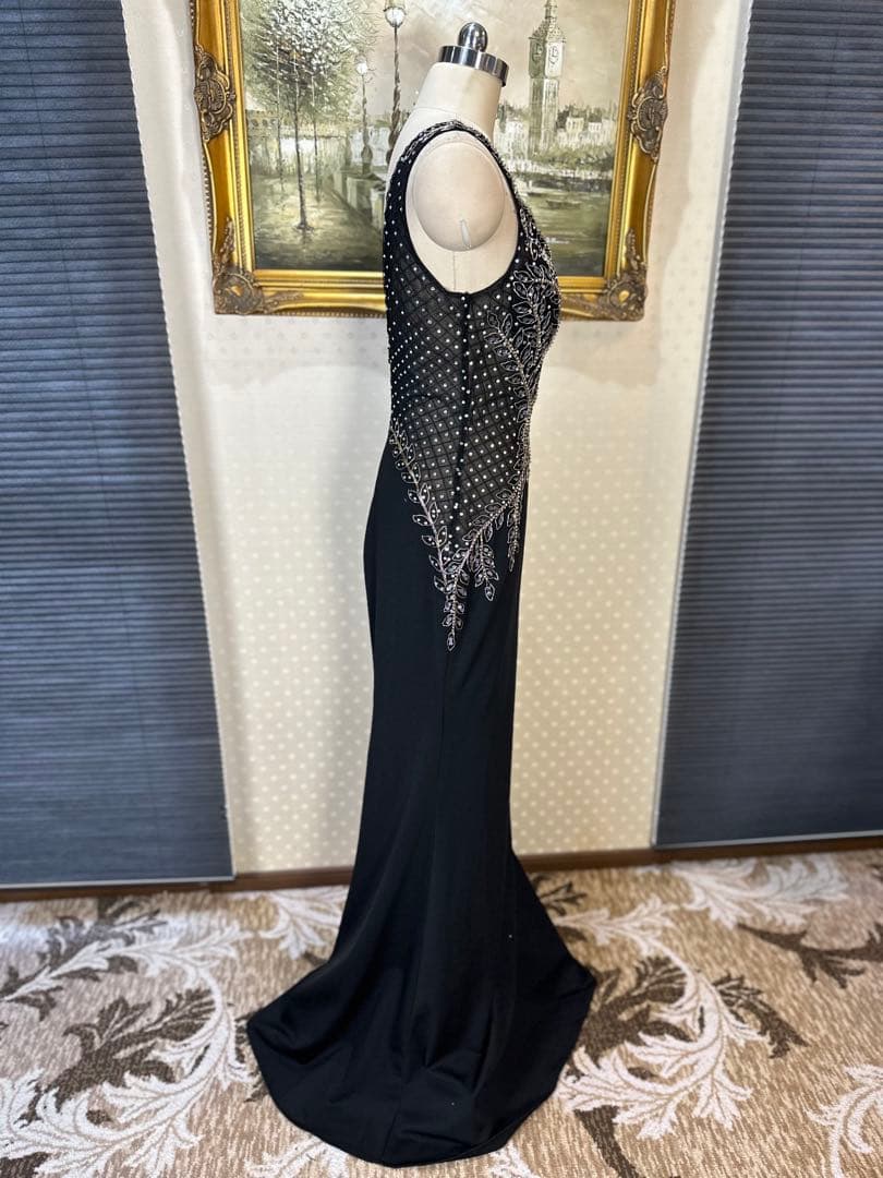 ビーズ刺繍 ブラック ナイトドレス