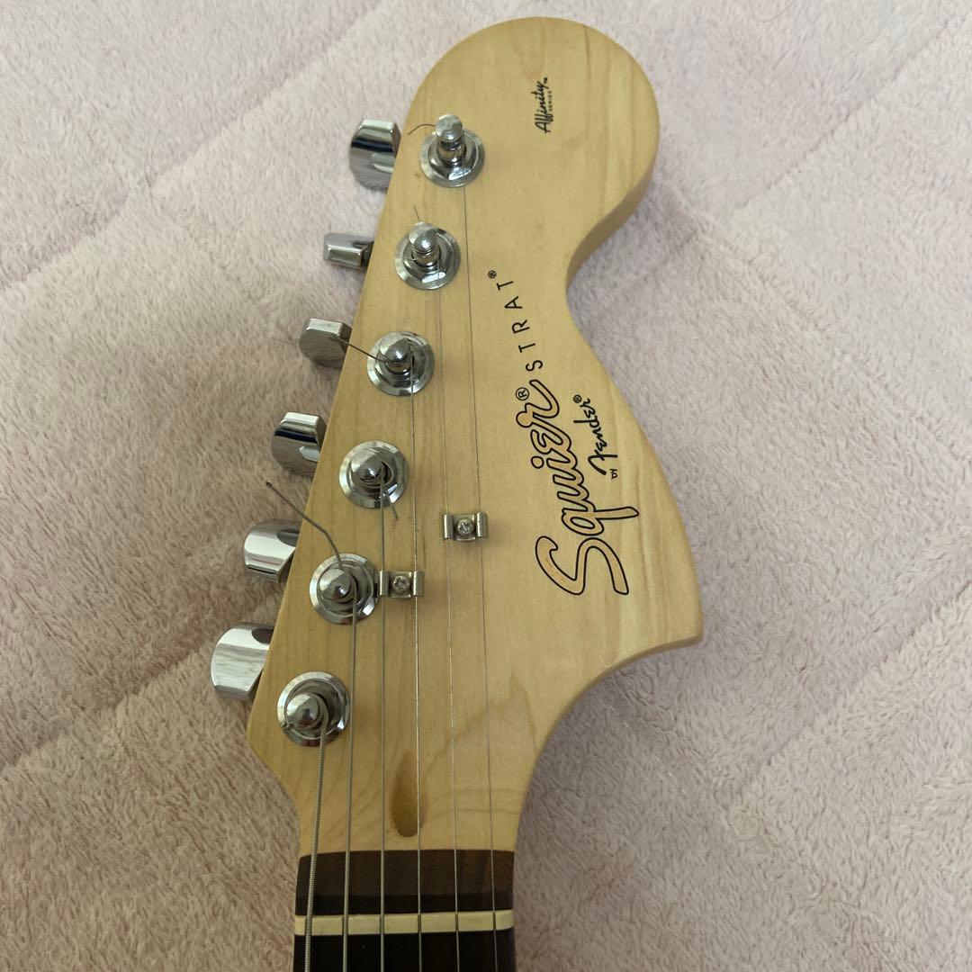 ytaka 様 Squier Stratocaster バーガンディミスト - メルカリ