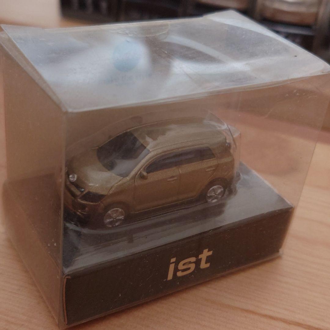 Netz TOYOTA車 限定ミニカー非売品