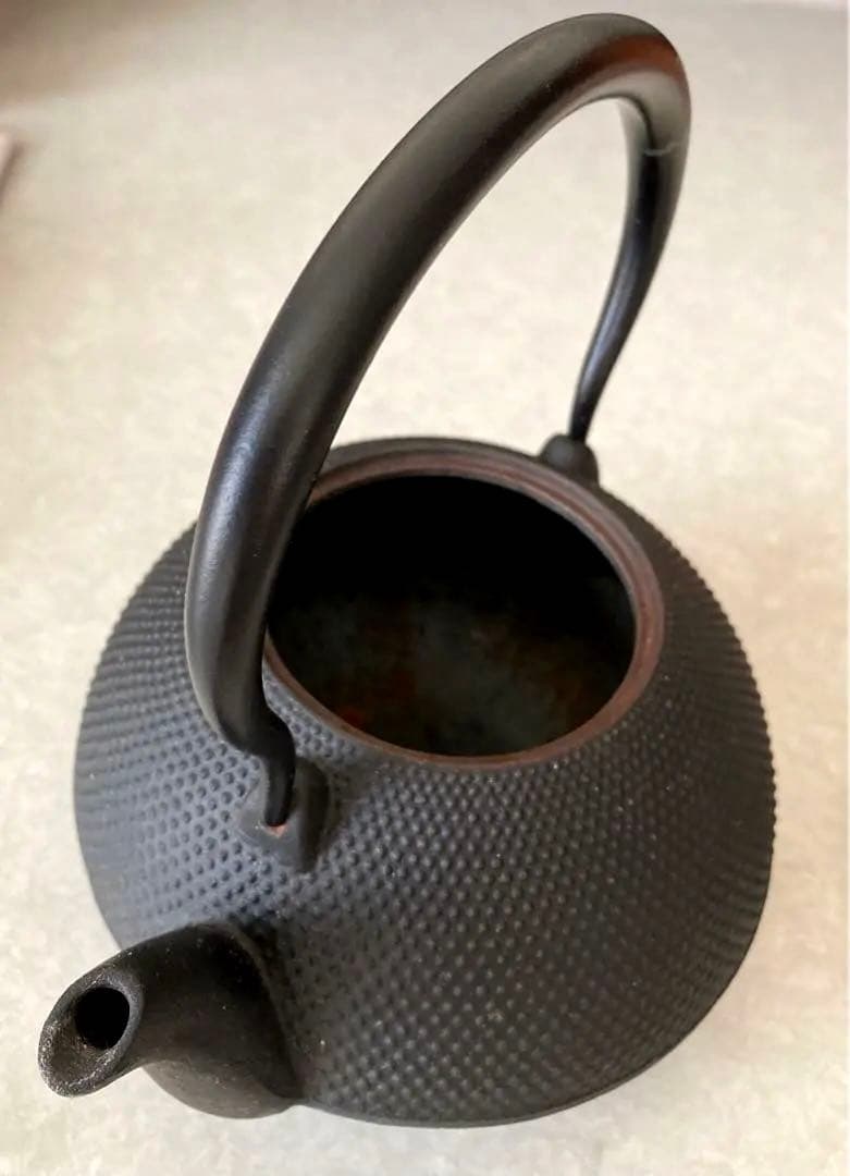 及源鋳造(O I G E N)南部鉄瓶 なつめアラレ1.2L【USED】