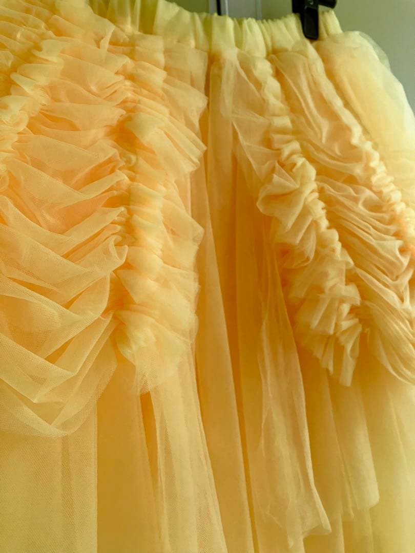 【noir kei ninomiya】 YELLOW チュール スカート