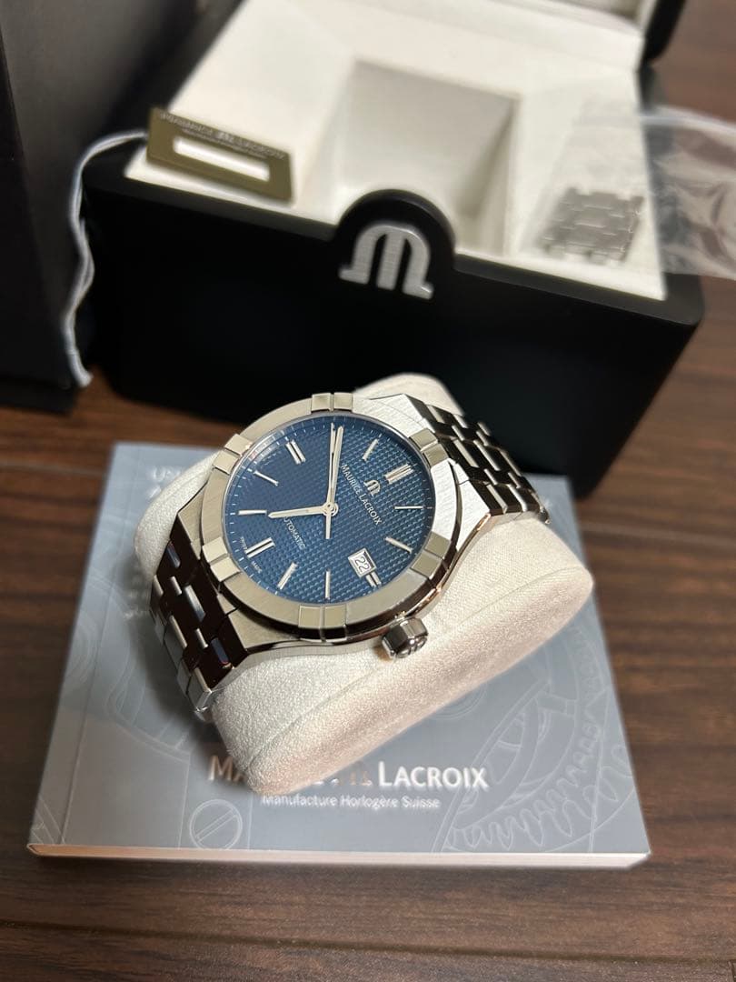 モーリスラクロア　アイコン　42mm Maurice Lacroix ブルー
