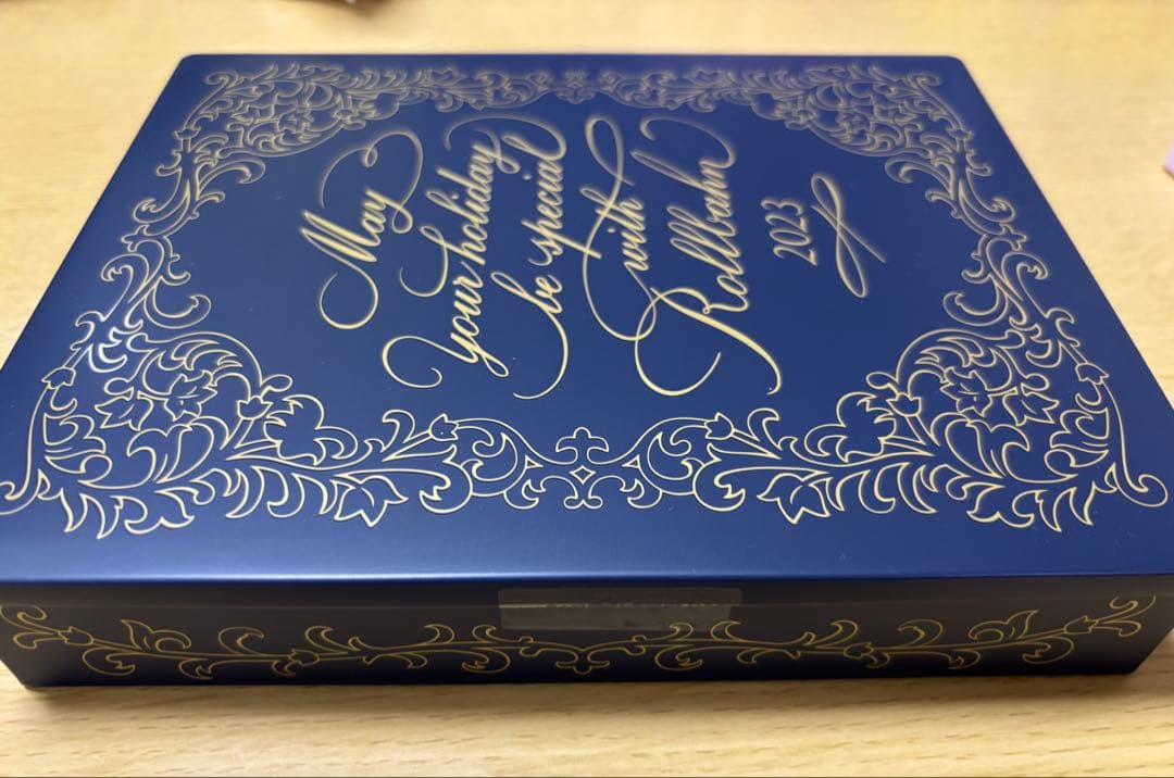 ミ*ン様 【ロルバーン】Rollbahnホリデー缶2点セット