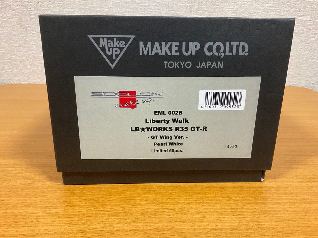 MAKE UP Liberty Walk 35GT-R 限定ミニカー　1/18