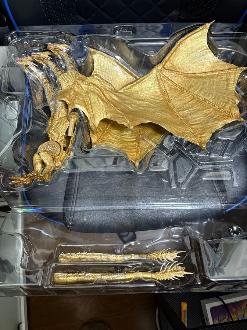S.H. MonsterArts キングギドラ スペシャルカラーver