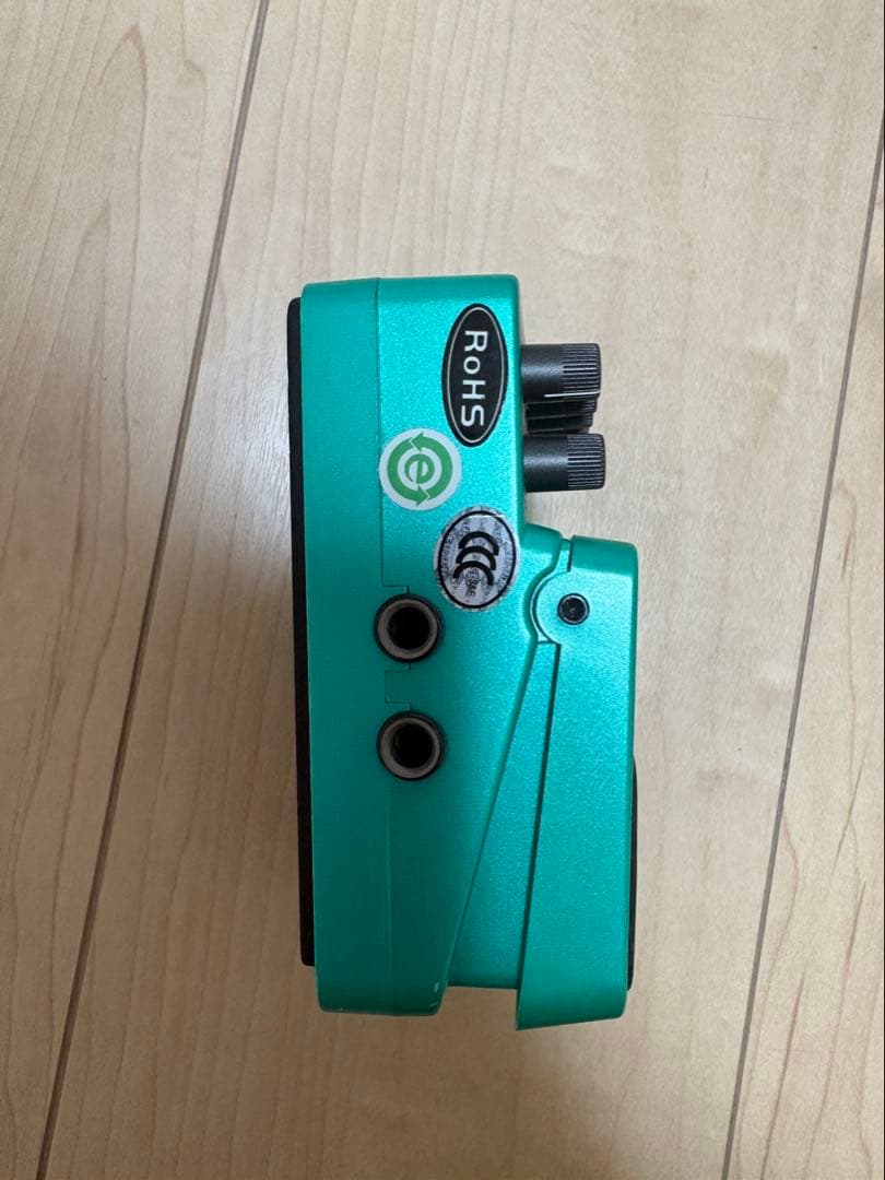 ギター BEHRINGER US600 ULTRA SHIFTER/HARMONIST