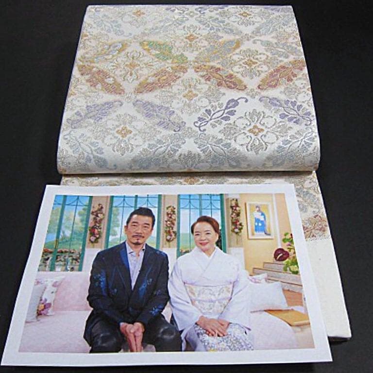 新品 フォーマルなお席に 西陣織六通柄袋帯『綿芯御仕立付』白 - メルカリ