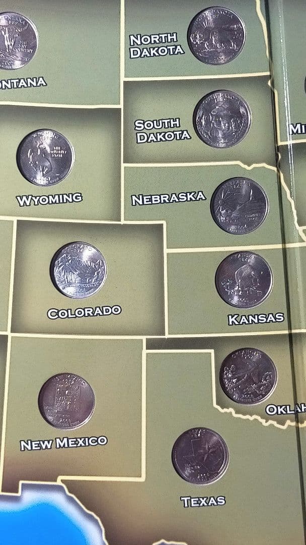 ☆。「アメリカ50州記念収納アルバム」(全50州収納済)。