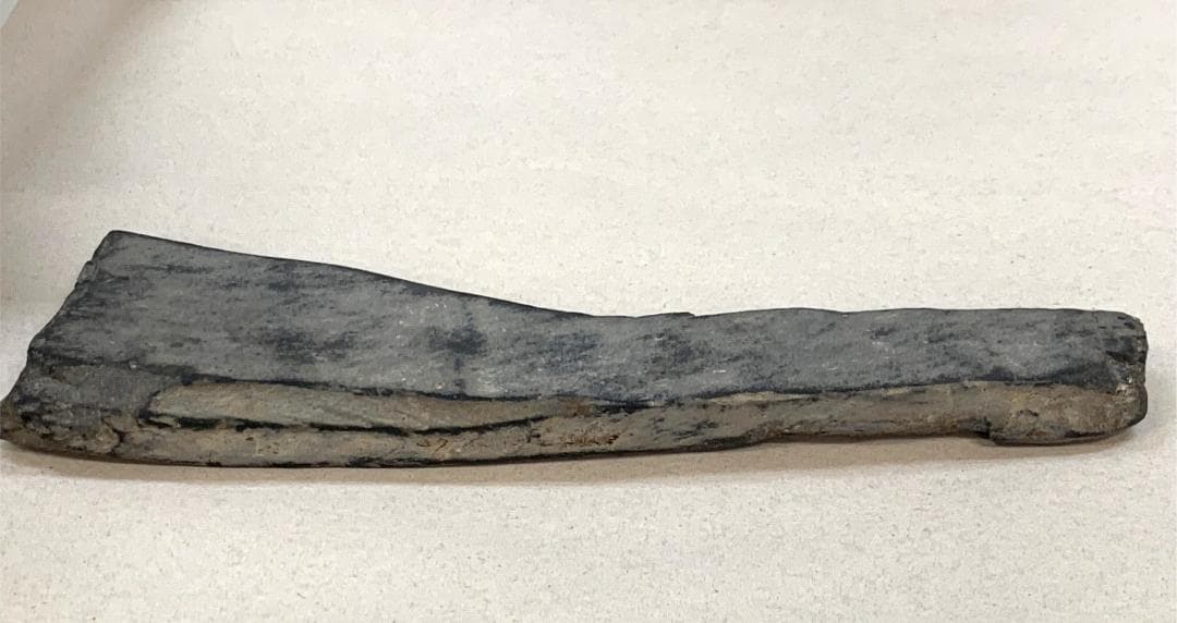 磬石 石琴 サヌカイト 音の出る石 楽器 昭和レトロ 中古品 たたき棒 台座付