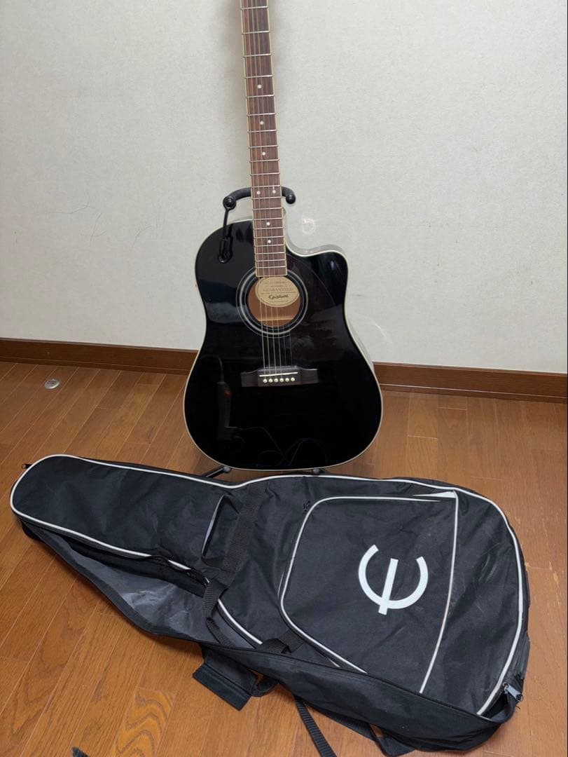 EPIPHONE エレアコ(ギターケース付き)
