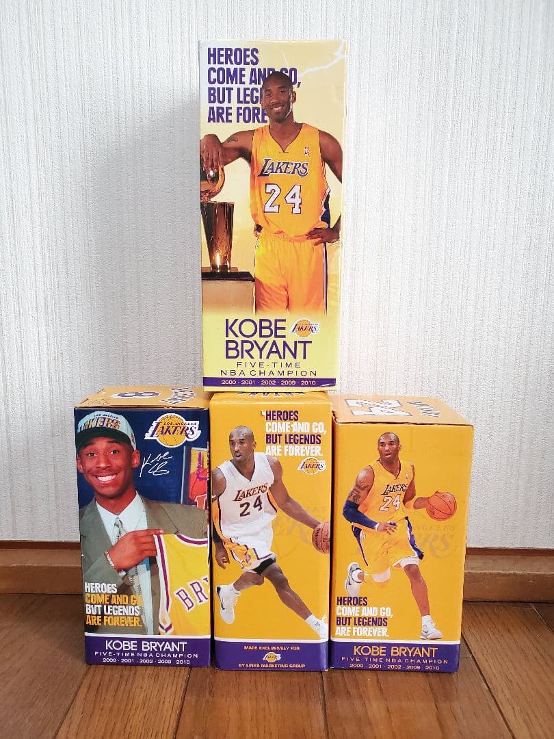 【超激レア】★コービー・ブライアント★ボブルヘッド(3体)台座付き☆会場配布品☆