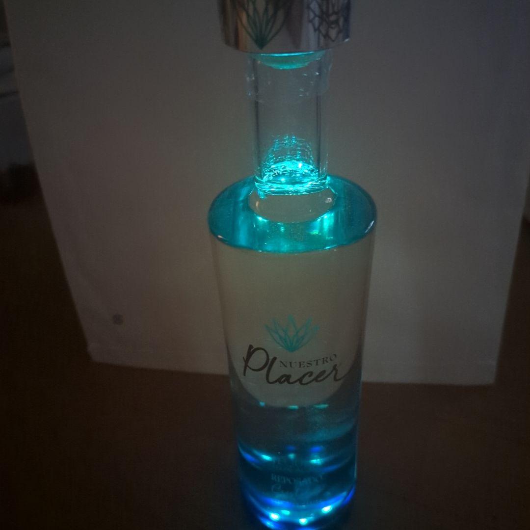 TEQUILA REPOSADO NUESTRO Placerの通販はau PAY マーケット - 輸入