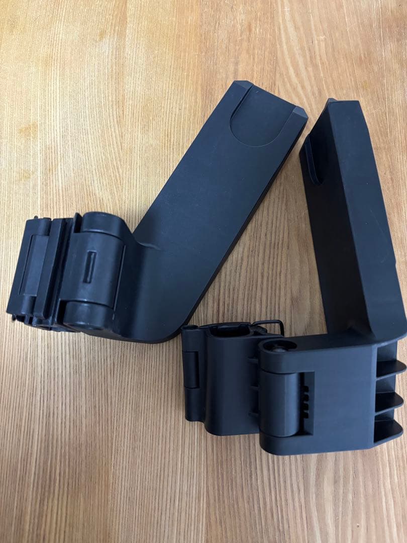 サイベックス　チャイルドシートクラウドT i ベース　アダプター