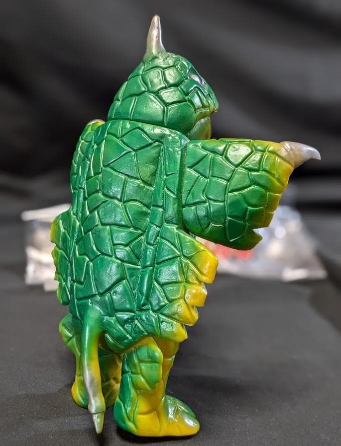 ベムスター「帰ってきたウルトラマン」登場怪獣（ブルマァク復刻