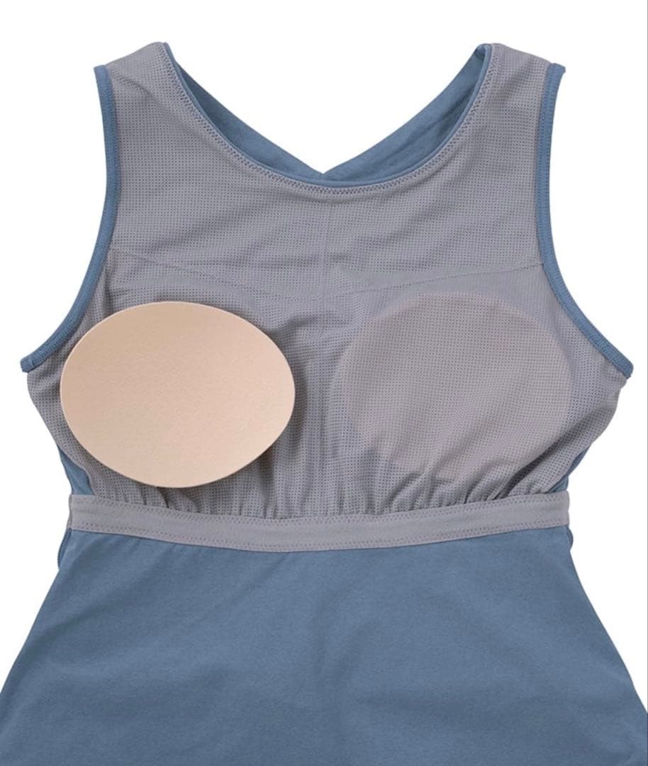 SUKALA カップ付きフレアタンクトップ