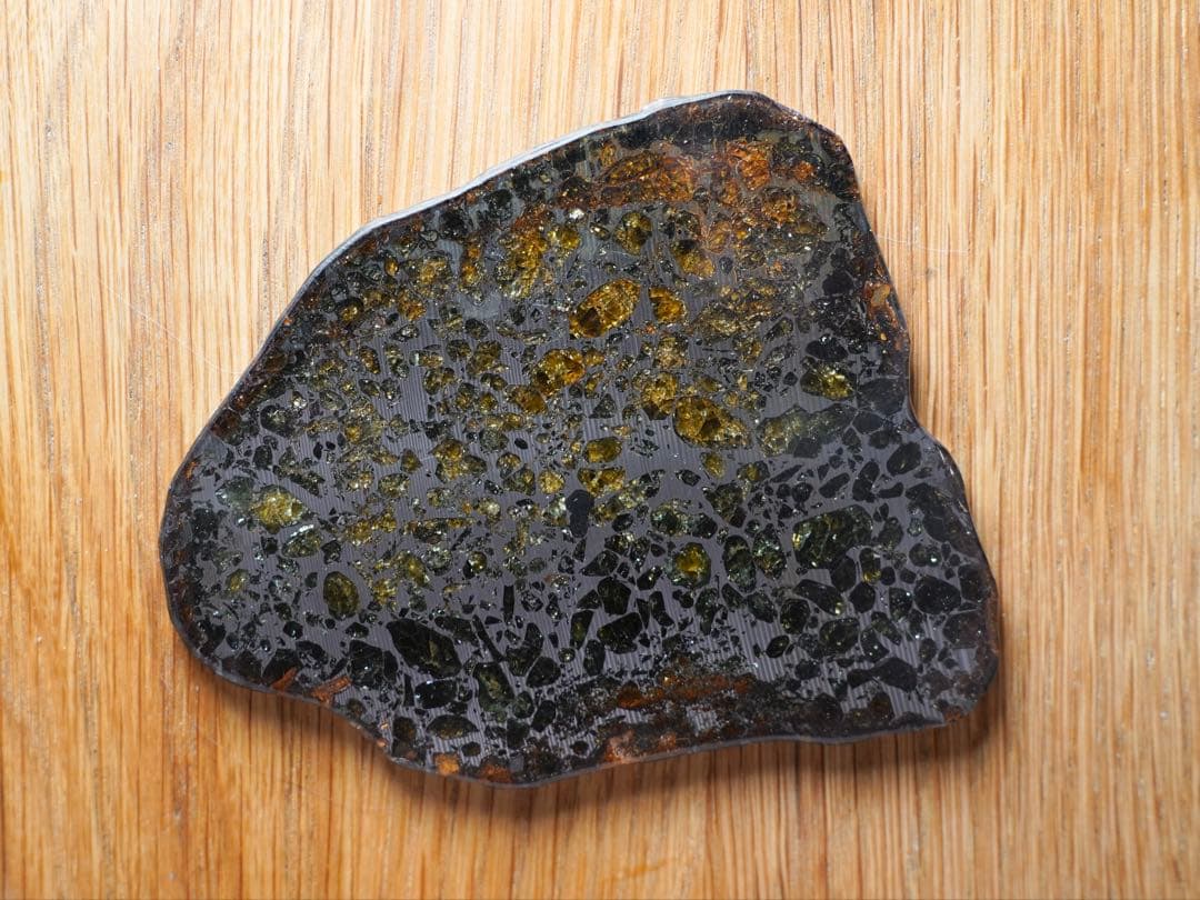 太陽系外の惑星　チベット　Gyarub Zangbo パラサイト隕石 スライス