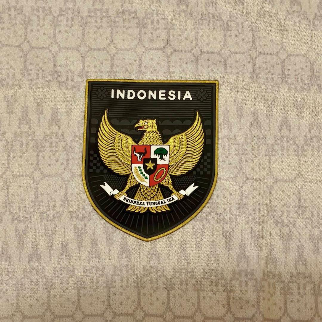 4枚おまとめ】Indonesia ユニフォームLサイズ白3、赤1