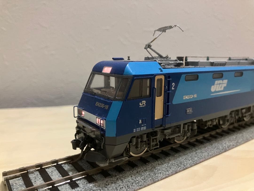 HOゲージ TOMIX EH200