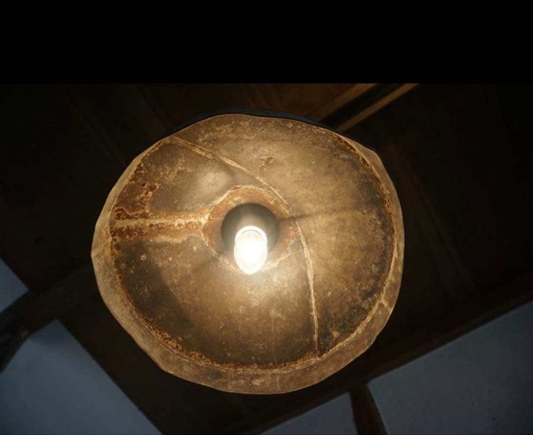 大きなブリキシェードのペンダントライト 古道具 照明 リメイク ブロカント