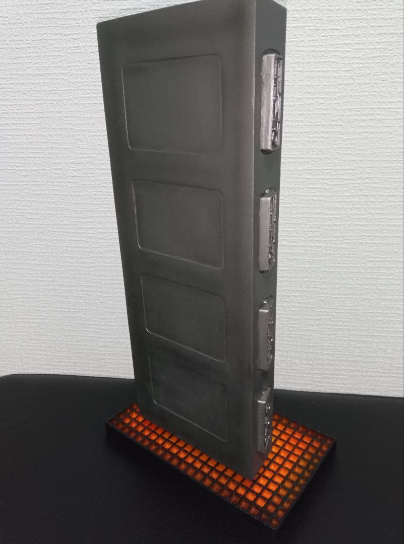 スター・ウォーズ　ハン・ソロ　カーボナイト　スタチュー