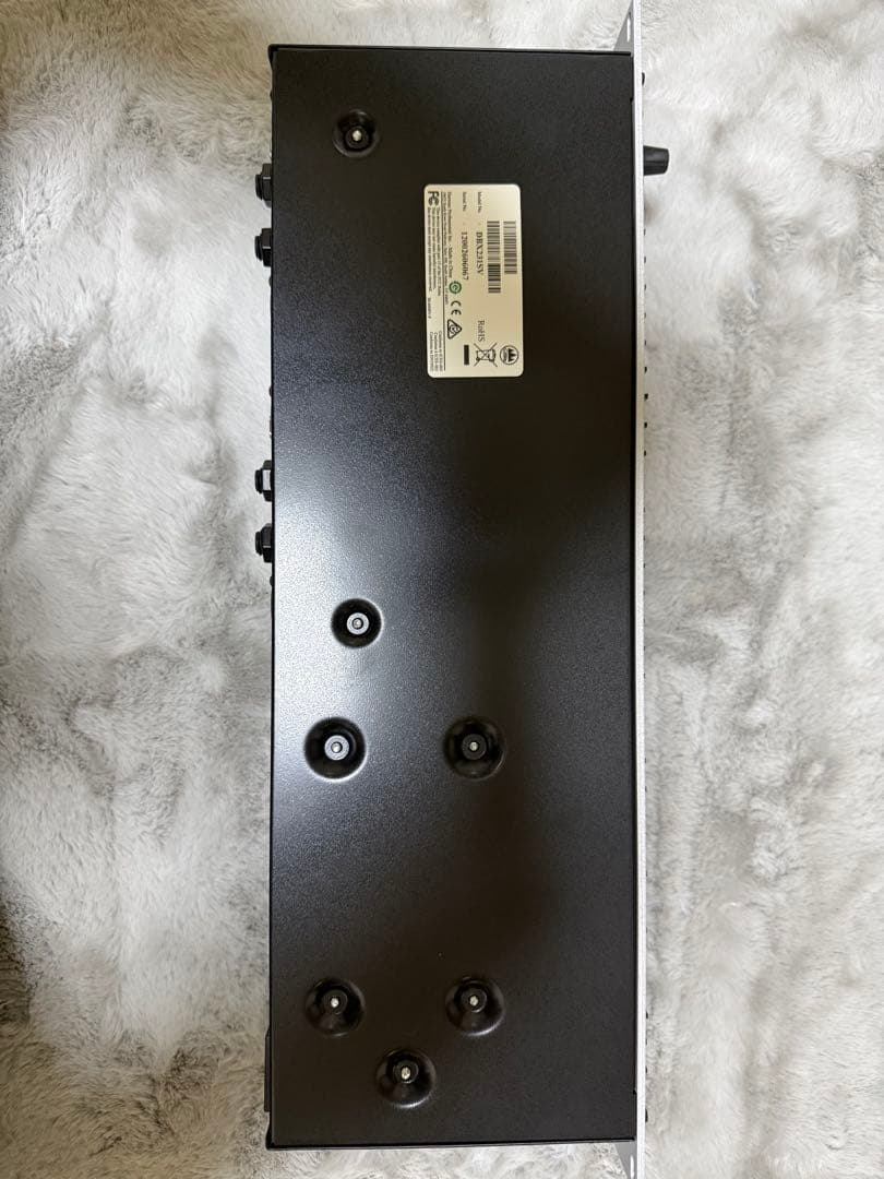 dbx グラフィックイコライザー231S①