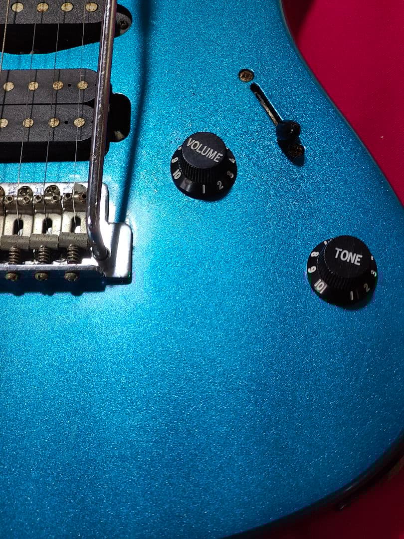 本日 出品終了Yamaha YGX121D メタリックブルー エレキギター