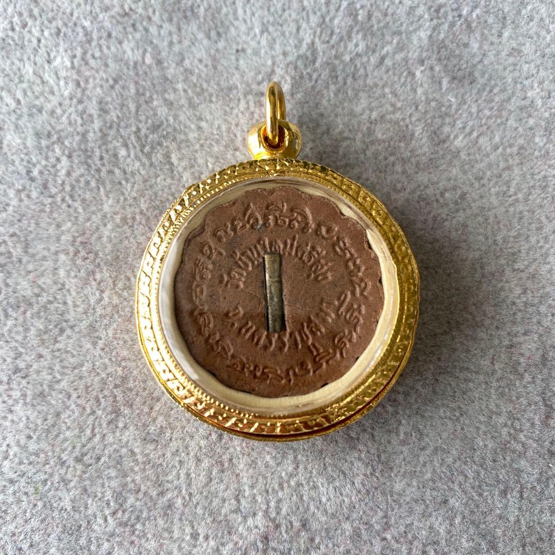 特別価格 プラクルアン サリカノック LPクーン師 金運 商売運 魅力 御守り