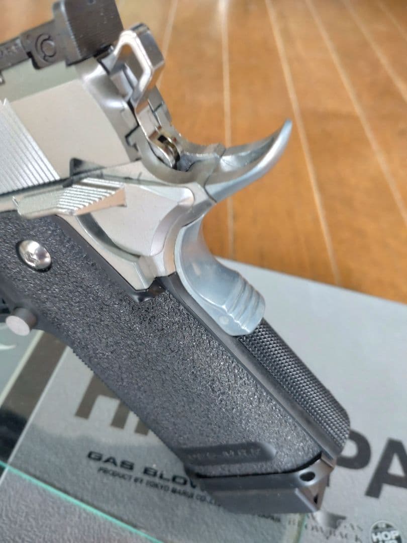 東京マルイガスブローバック Hi-Capa 5.1 ステンレスモデル　18歳以上