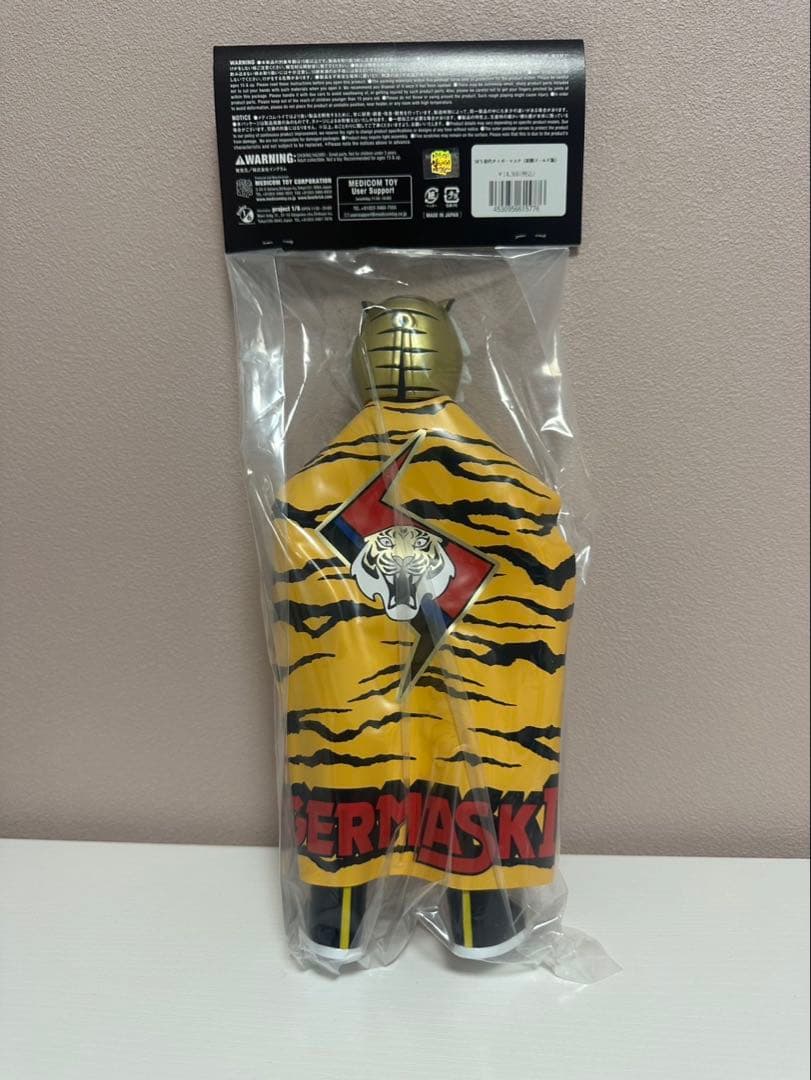 メディコムトイ　初代タイガーマスク　ソフビ　未開封品