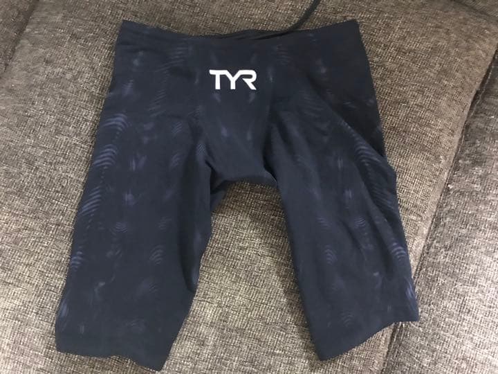 VEATM 競泳水着 Lサイズ レッド 廃盤 寺島遼モデル 30〜31インチ目安