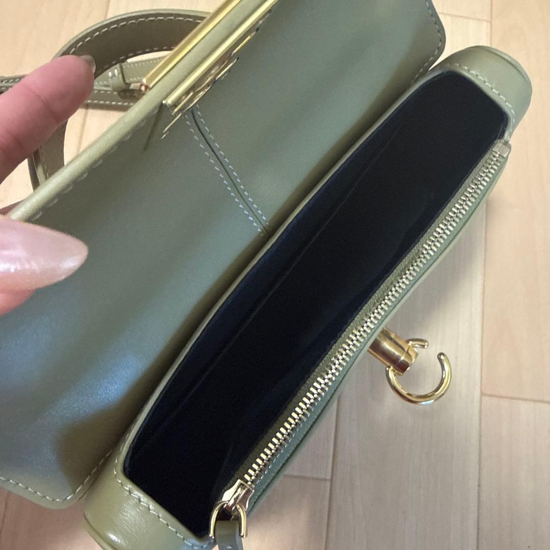 【あお】美品Cafune 本革オリーブグリーン レザー ハンドバッグ