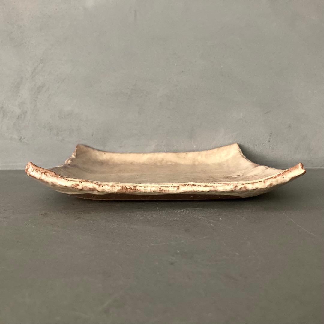 萩焼 梅田陶楽 皿 平皿 ベージュ 8cm×8.5cm×3cm
