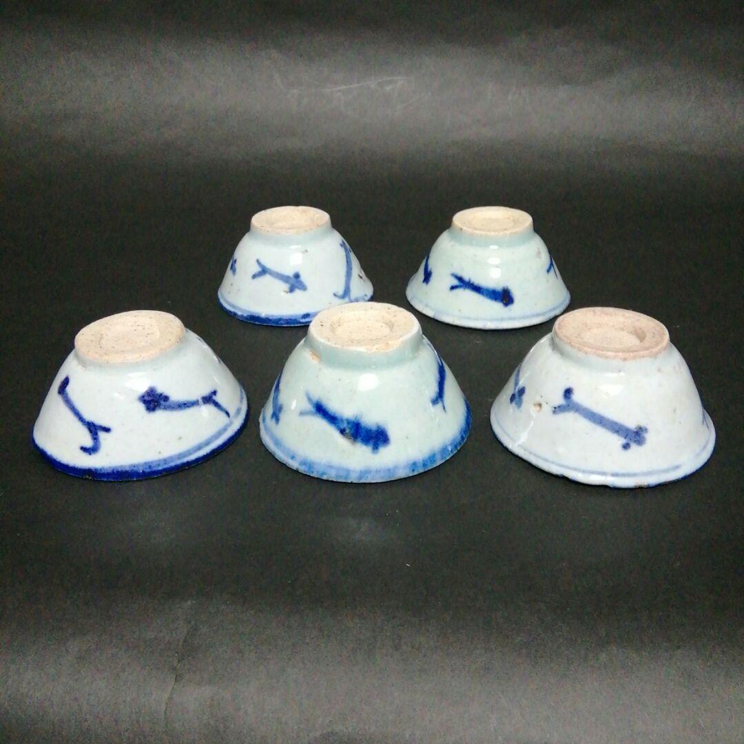 中国清朝 南京染付青花メダカ文酒盃 5客揃 南京染付 安南染付 清朝