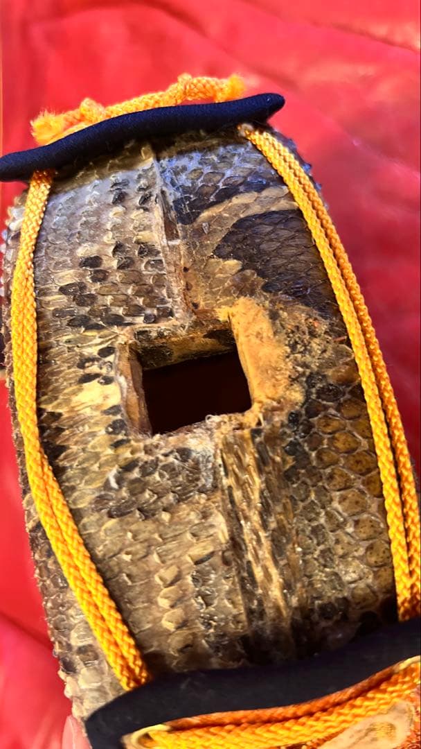 パールさん専用！【ジャンク】奄美 蛇皮三味線本体 3弦 角型おまけ付き